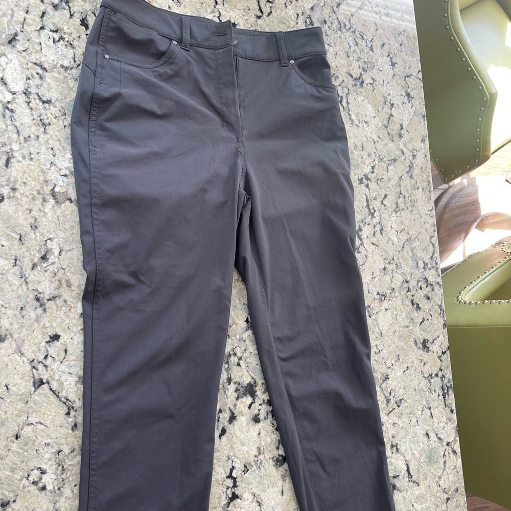 Lululemon City Sleek Pants size 6